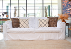 Sofá Marambaia  240x98 cm com Capa