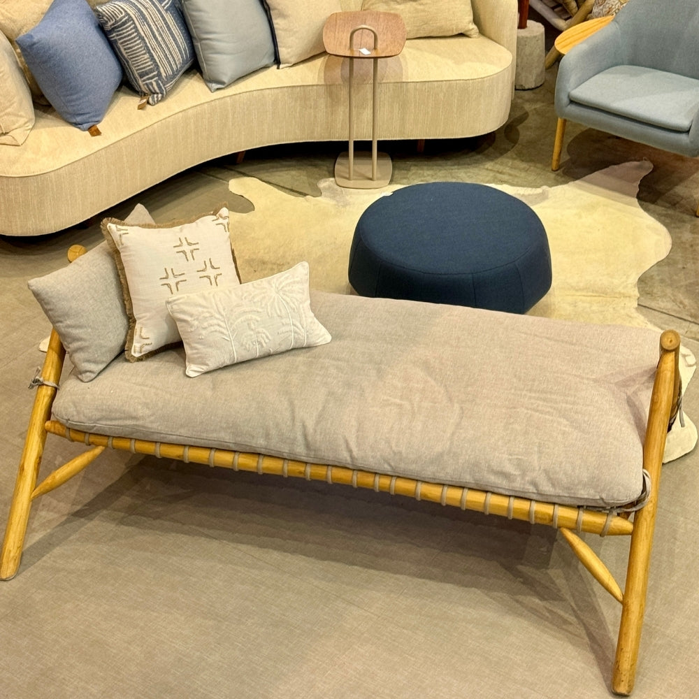 Chaise Madeira com Almofada