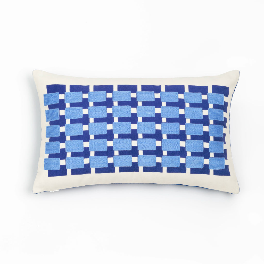Almofada 30X50 Veludo Azul Bordado Geométrica