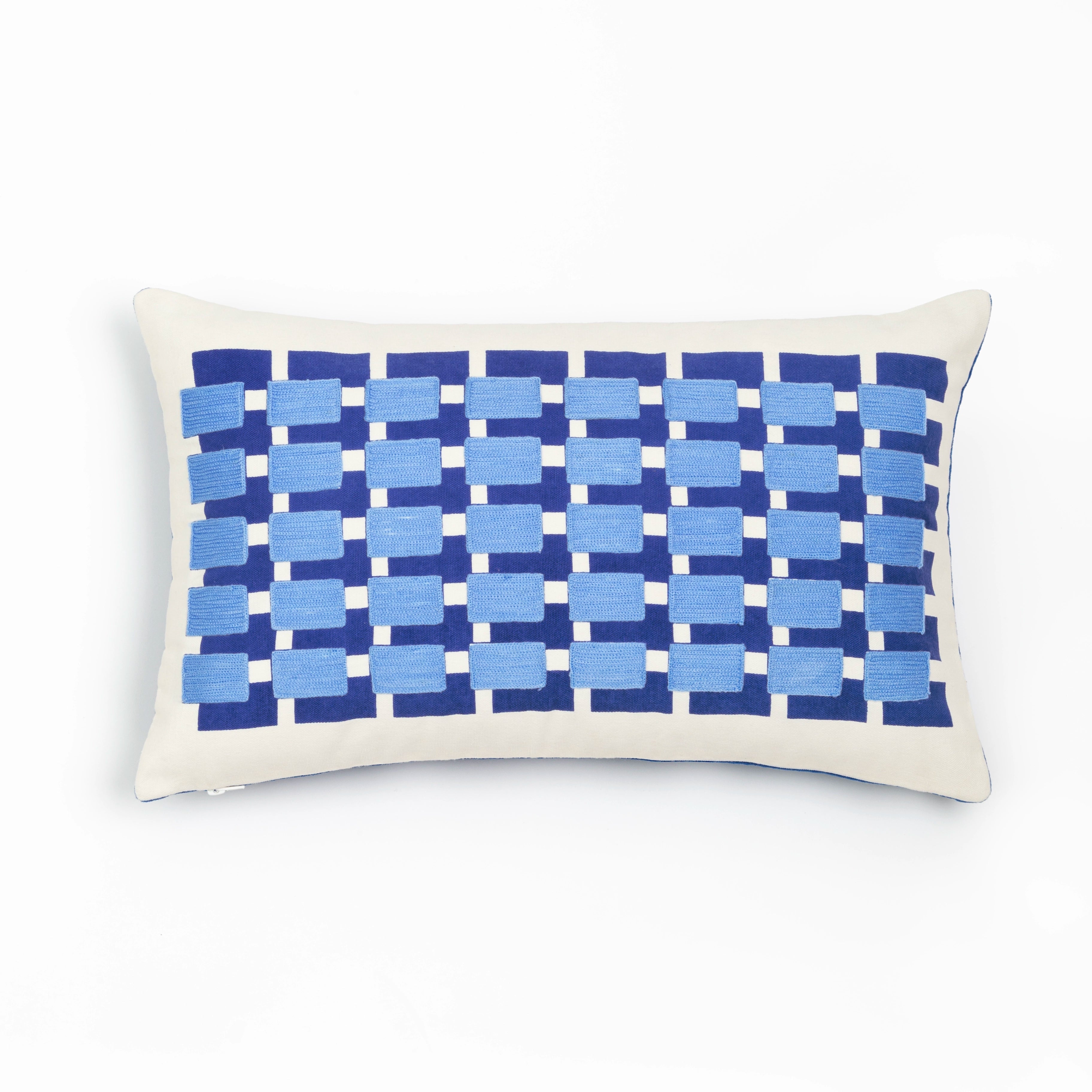 Almofada 30X50 Veludo Azul Bordado Geométrica